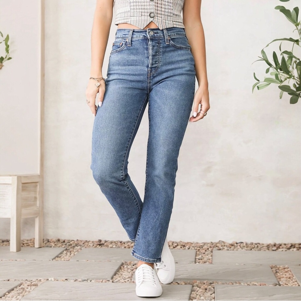 Levi’s Wedgie W25 (US 0/1) Straight Women’s Jeans High Rise Stretch 34964-0130